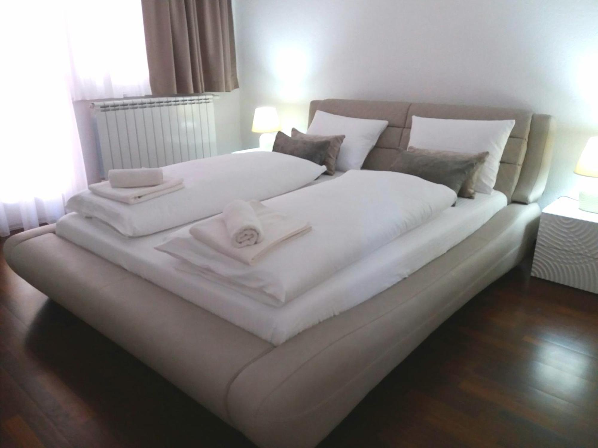 Apartment Esha SJJ Habitación foto